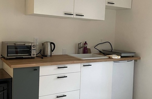 Ocean Park Apartment | Stunning 1 bedroom by ocean