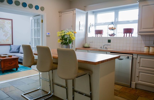 Dungarvan House | Stunning 1800's House Right in Town Centre