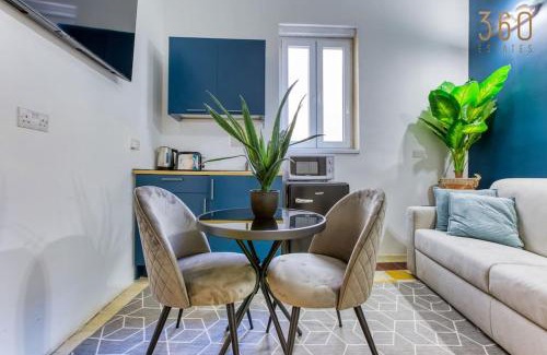 Cospicua Apartment | Stunning 1BR apt with private terrace in Bormla by 360 Estates