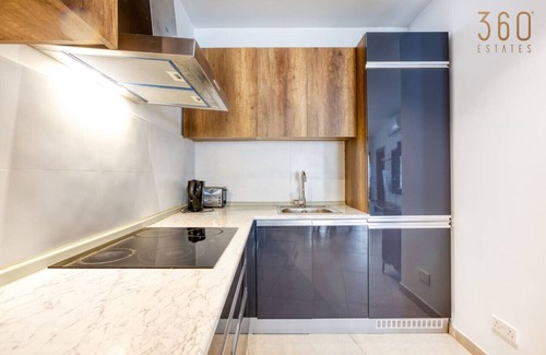 Swieqi Apartment | Stunning 1BR maisonette with pool access in Swieqi