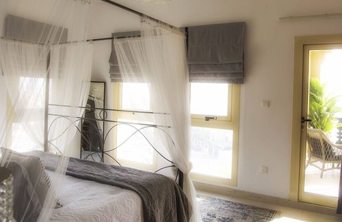 Al Hamra Village Apartment | STUNNING 2 BED APARTMENT