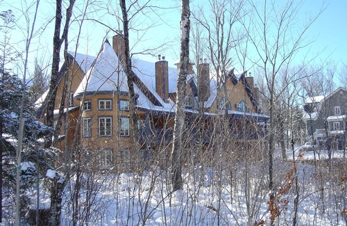 Mont-Tremblant Condo | Stunning 2 bed Condo in Les Manoirs