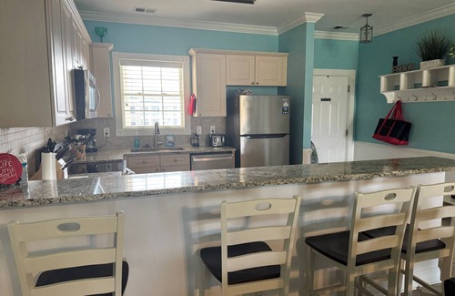 Central Myrtle Beach Condo | Stunning 2 Bed Condo w/Golf Course View - Incredible Location
