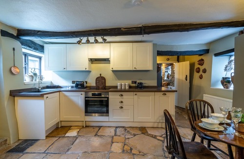 Winchcombe Cottage | Stunning 2 Bed Cotswold Cottage Winchcombe