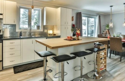 Gatineau House | Stunning 2-bed House in Gatineau