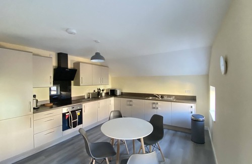 Coalbrookdale House | Stunning 2 bedroom apartment with amazing views over Ironbridge!