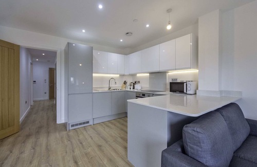 Willesborough Apartment | Stunning 2 Bedroom Apartment in Central Ashford