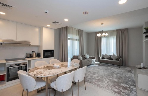 Umm Suqeim 3 Apartment | Stunning 2 bedroom apartment in Madinat Jumeirah Living