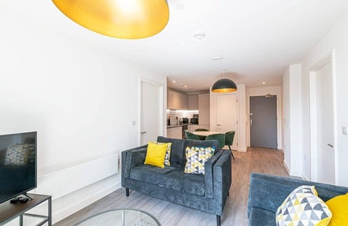 Old Trafford Apartment | Stunning 2 Bedroom Apartment by Old Trafford