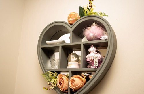 Barlby House | Stunning 2 buildings across from each other sleeps 16 people