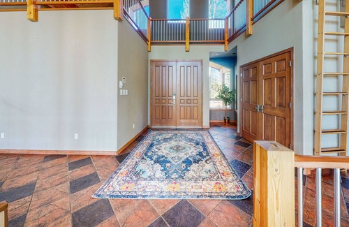Granby House | Stunning 2-level mountain chalet with views, firepit & game room tables
