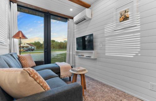 Waco House | Stunning 2-Story Container Home with Rooftop Terrace