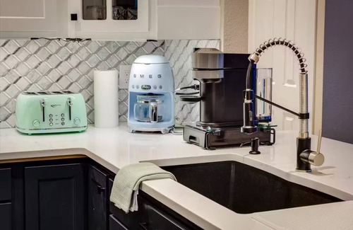 Central Boulder House | Stunning 2BR Downtown Bungalow—Walk to Dining