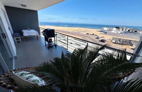 Walvis Bay Apartment | Stunning 2x Bedrooms Penthouse with Sea Views