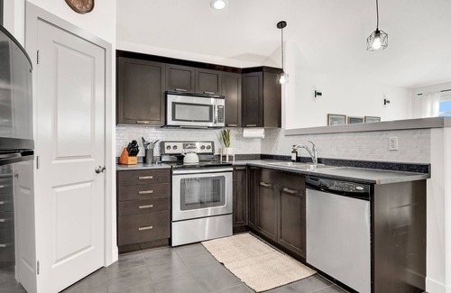 Grande Prairie House | Stunning 3 bed/2 bath in GP!