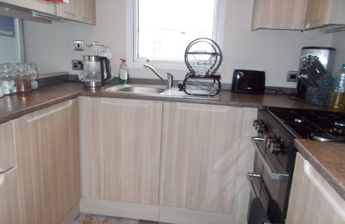St George Ski Chalet | Stunning 3-bed Caravan in Abergele