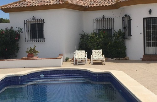 Locaiba Ski Chalet | Stunning 3 bed Villa with large swimming pool, walking distance to Albox
