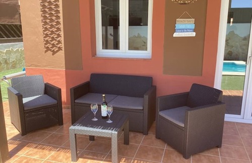 Corralejo Villa | Stunning 3 Bedroom Detached Villa with Private Heated Pool