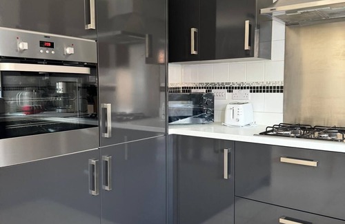 Wantage House | Stunning 3-bedroom house with WiFi in charming Wantage!