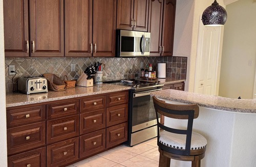 Harbour Heights House | Stunning 3-bedroom house with heated saltwater pool, hot tub, water view
