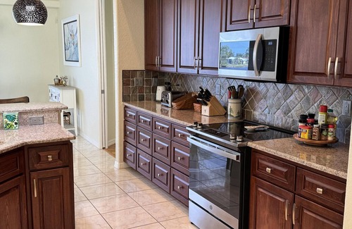 Harbour Heights House | Stunning 3-bedroom house with heated saltwater pool, hot tub, water view