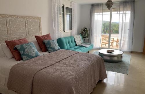 Pinoso Villa | Stunning 3 bedroom villa near Pinoso