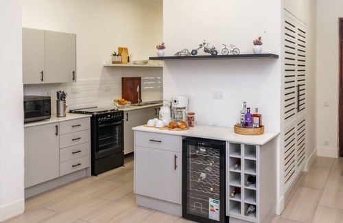 Harare Apartment | Stunning 3 bedroomed house near Harare Airport - 2297