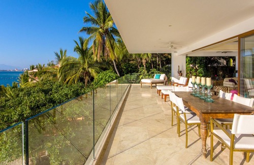 South Shore Hotel Area Condo | STUNNING 3400 SQFT OCEANFRONT LUXURY @ SAYAN BEACH.