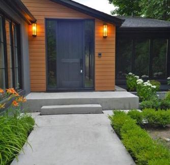 Alcona House | Stunning 3BR Lakefront Cottage Sauna Fireplace