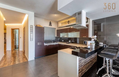 Pieta Apartment | Stunning 3BR Marina View APT in Pieta with Balcony