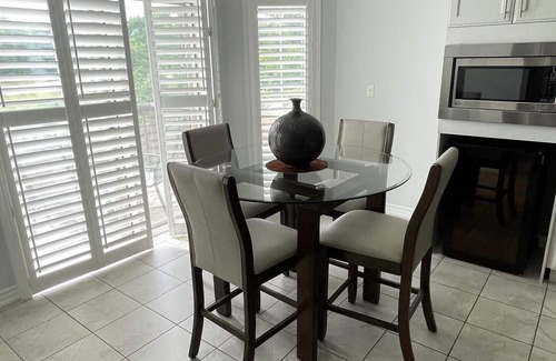 Georgetown House | Stunning 4-BDRM Home-Toronto Greater Area - Quiet Location