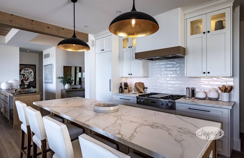 Thornbury House | Stunning 4 bed 5 bath home on Georgian Bay in Thornbury