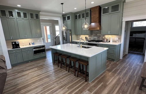 Double Springs House | Stunning 4-bedroom house with amazing outdoor space and dock in Double Springs.