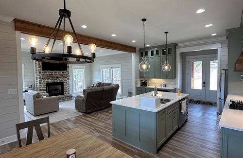 Double Springs House | Stunning 4-bedroom house with amazing outdoor space and dock in Double Springs.