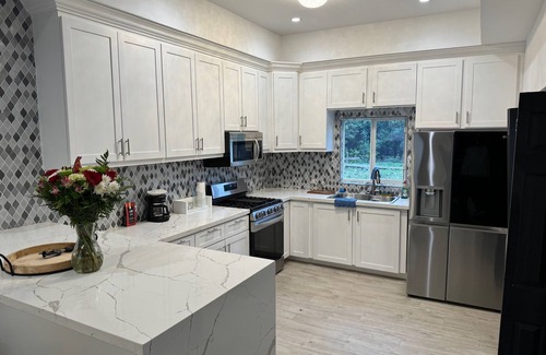 South Seas Estates House | Stunning 4-Bedroom Home