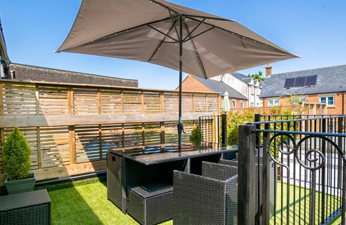 Cirencester House | Stunning 4 Bedroom Townhouse in Cirencester