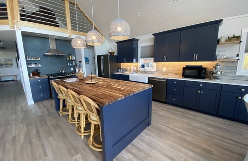 Lake Linden House | Stunning 4 Season New Beach House - Big Traverse Bay on Lake Superior!
