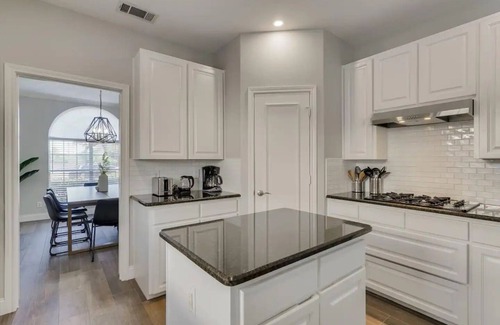 Southwest Carrollton House | Stunning 4BR Home Pool & Hot Tub