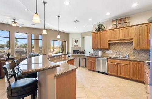 Desert Hills House | Stunning 4br Retreat W Private Pool