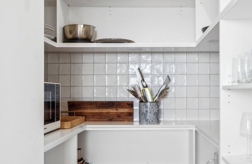 Maroubra House | Stunning 4BR Waterfront House w/pool in Sth Coogee