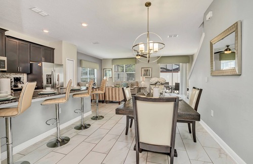 Kissimmee House | Stunning 5 BD Home, near Disney World!