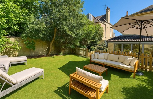 Bath House | Stunning 5 bed house in enviable location