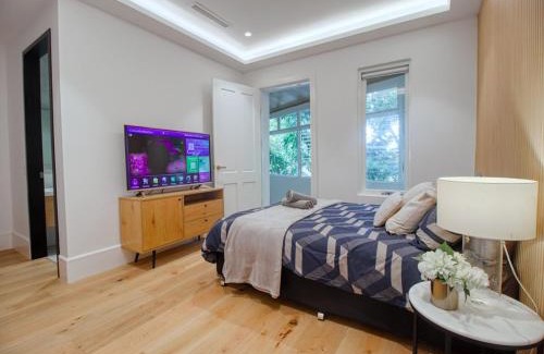 Paddington House | Stunning 5-bedrooms Townhouse in an Paddington