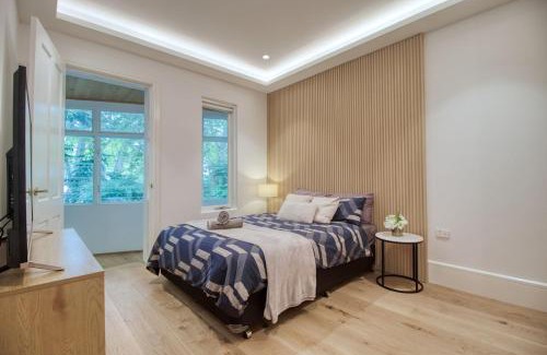 Paddington House | Stunning 5-bedrooms Townhouse in an Paddington