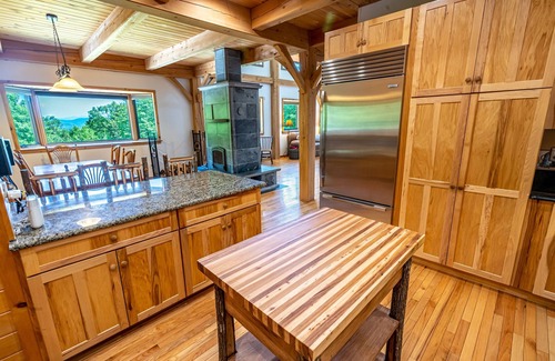 North Creek House | Stunning 5BR/4BA Lodge in Adirondacks: Near Gore Mountain, Fire Pit, Great Views