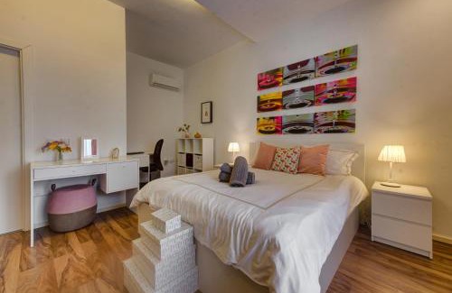 Balzan Villa | Stunning 5BR Villa with private pool & terrace by 360 Estates