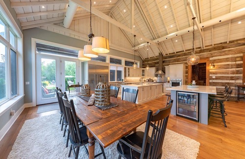 Clearview House | Stunning 6+ bdrm, 4 bath log cabin with spectacular large addition.