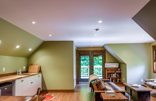 Dysart et al Cottage | Stunning 6 Bdrm Kawagama Lake Compound! Ultimate privacy! Sunsets!