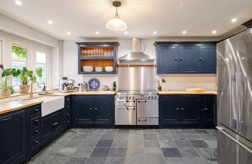 Shepton Mallet House | Stunning 7 bedroom detached house near Bruton