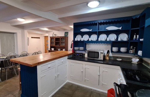 Selsey House | Stunning 7 bedroom Beach House & Annex Swimming Pool Hot Tub Aga Fire Games room